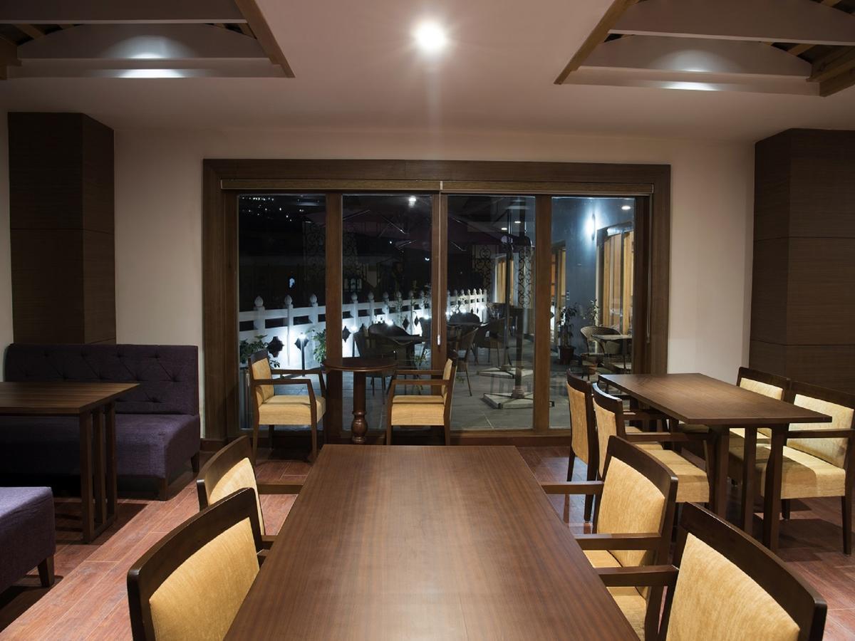 Cityhotel, Thimphu Exteriör bild
